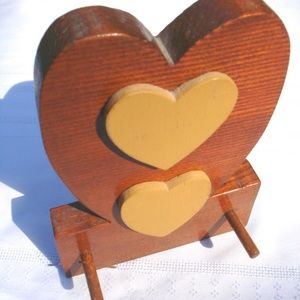 Heart Shaped Necklace Holder Wood Wall Rack Hooks Vintage Wall Hanging Decor
